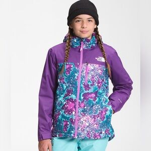 North Face girls snow quest insulated jacket